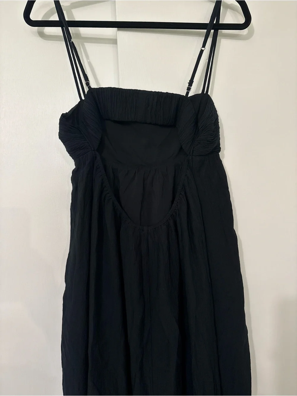 NWOT Abercrombie & Fitch size Medium Black Strappy Maxi Dress